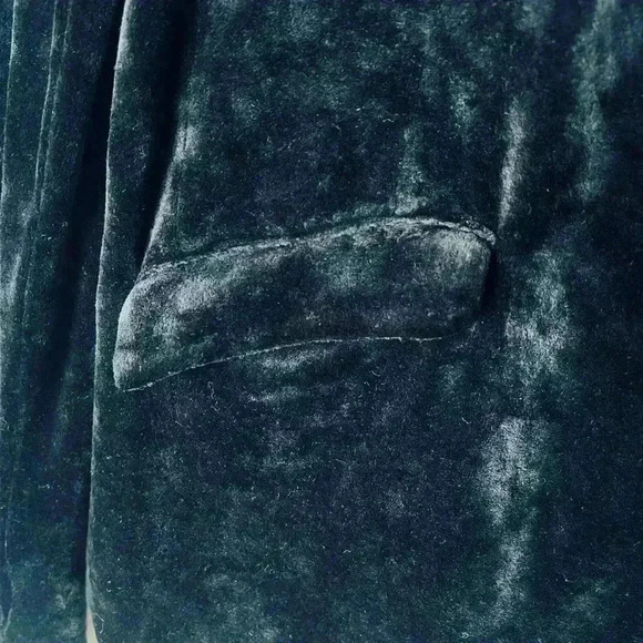 Majestic Filatures Velvet Single Button Blazer - Picture 6 of 8